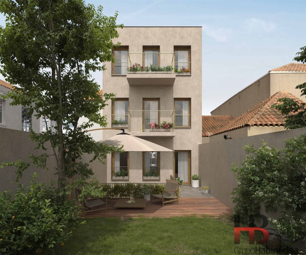 Gebäude in Porto, Portugal 334m², Nr. 82996