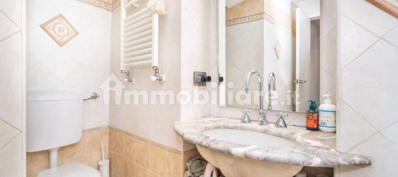 Apartamento T2 em Turin, Italy N.º 324665 23