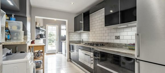 3 bedrooms House in Beckenham, United Kingdom No. 14395 3