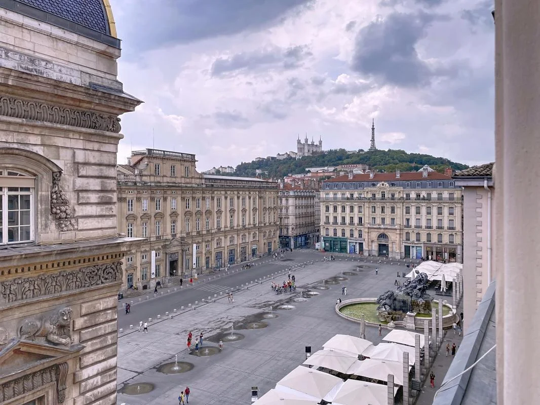 Duplex T1 em Lyon, France N.º 351147