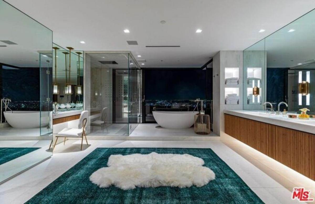 Дом с 4 спальнями в Бевърли Хилс, США № 430326