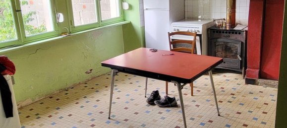 2 bedrooms House in Yvignac-la-Tour, France No. 200057 4