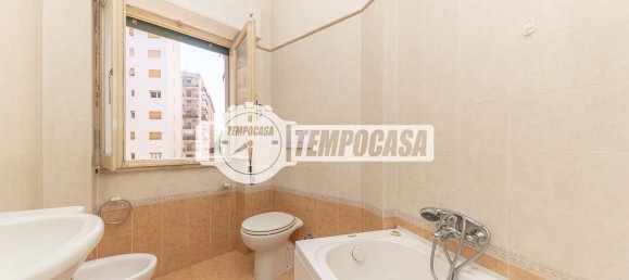 4 rooms Apartment in Rome, Italy No. 258004 40