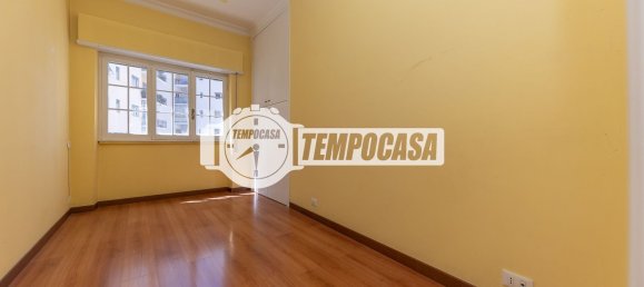 4 rooms Apartment in Rome, Italy No. 258004 27