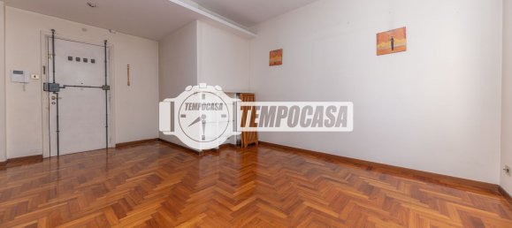 4 rooms Apartment in Rome, Italy No. 258004 9