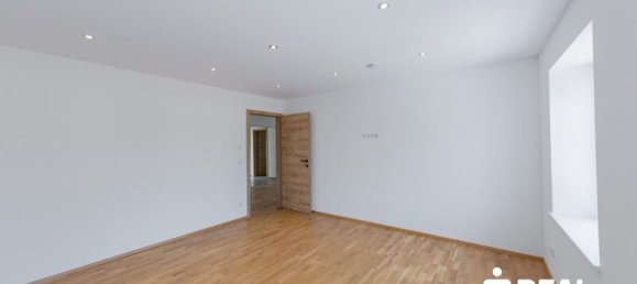 4 rooms Duplex in Hall in Tirol, Austria No. 204536 9