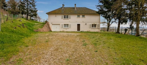 Casa de 5 dormitorios en La Boisse, France No. 195458 4