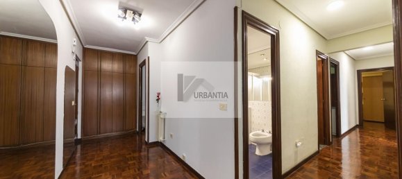 4 غرف نوم شقة في Chartered Community of Navarre, Spain رقم 182367 3