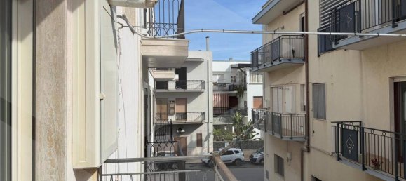 Apartamento de 2 habitaciónes en Polignano a Mare, Italy No. 19935 4