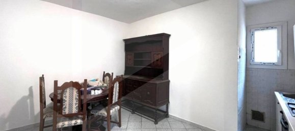 5 rooms Apartment in Ponsacco, Italy No. 26975 2