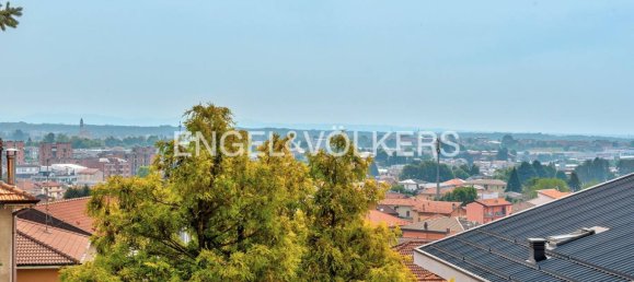 Villa de 3 dormitorios en Como, Italy No. 131289 9