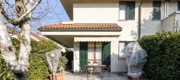 4 rooms Villa in Villasanta, Italy No. 186948 3