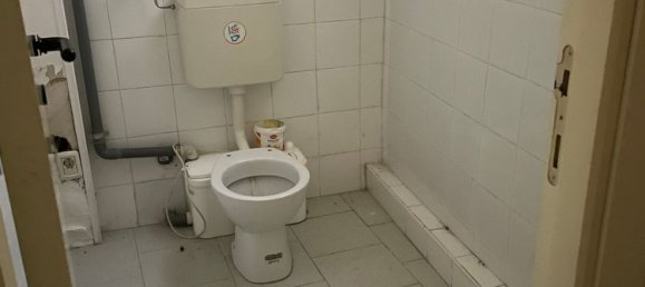 Коммерческая недвижимость с 4 комнатами в Терни, Италия № 174503 18