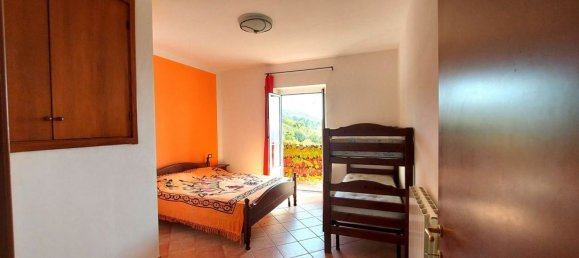 10-Zimmer Villa in Carro, Italy, Nr. 276156 47