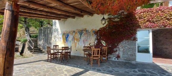 10-Zimmer Villa in Carro, Italy, Nr. 276156 11