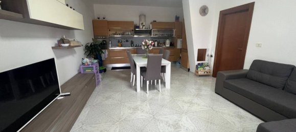 2 bedrooms Apartment in Rome, Italy No. 324194 2