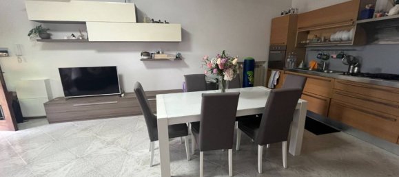 2 bedrooms Apartment in Rome, Italy No. 324194 6