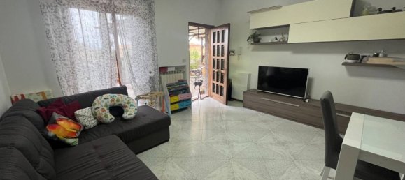 2 bedrooms Apartment in Rome, Italy No. 324194 3