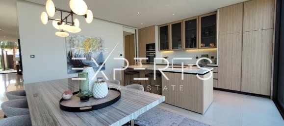 4 bedrooms Villa in Saadiyat Island, UAE No. 64374 8