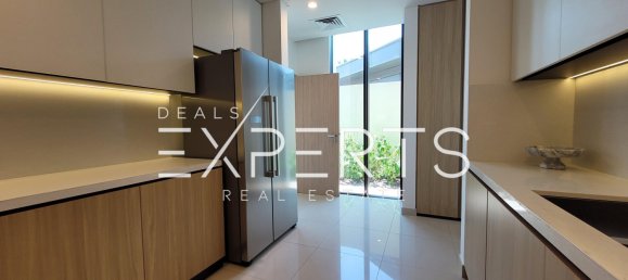 4 bedrooms Villa in Saadiyat Island, UAE No. 64374 9