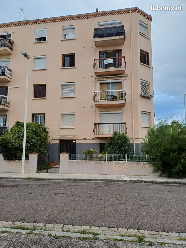 1 bedroom Apartment in Perpignan, France No. 337920