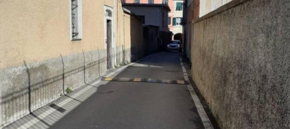 2غرفة شقة في Genoa, Italy رقم 21127 10