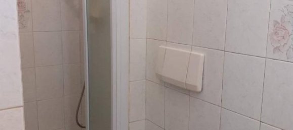 2غرفة شقة في Genoa, Italy رقم 21127 2