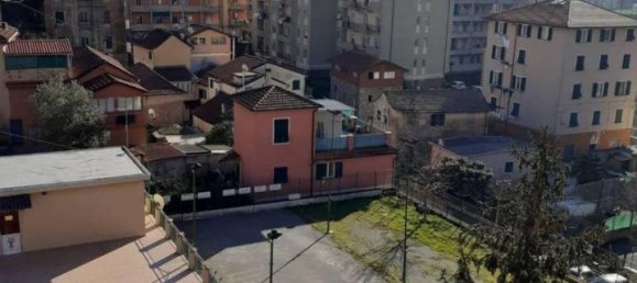 2غرفة شقة في Genoa, Italy رقم 21127 7