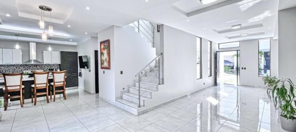 Casa T3 em Santa Ana, Costa Rica N.º 643 2