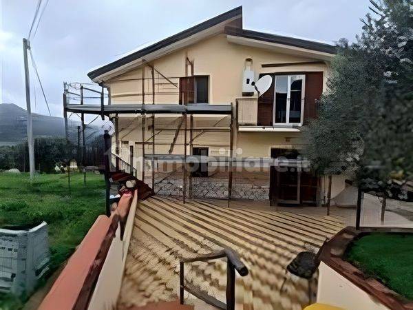 Квартира с 2 спальнями в Сант Агата ди Милителло, Италия № 223613