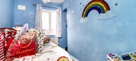 4 bedrooms House in Stevenage, United Kingdom No. 2531 14