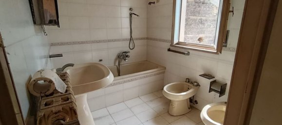 Дом с 5 спальнями в Гуардьягреле, Италия № 318589 18