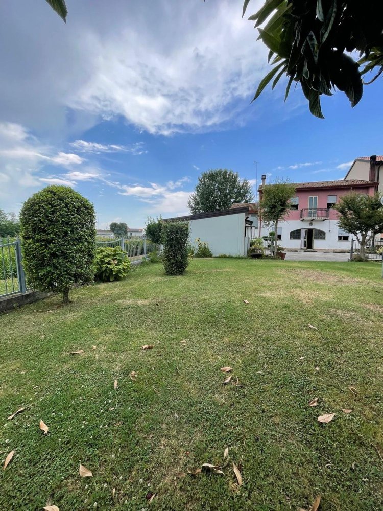 6 Schlafzimmer Haus in Campo San Martino, Italy, Nr. 336725