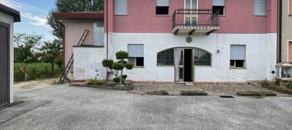 6 Schlafzimmer Haus in Campo San Martino, Italy, Nr. 336725 3