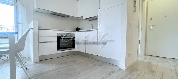 2 bedrooms Apartment in Forte dei Marmi, Italy No. 194557 3