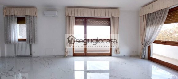 Apartamento T2 em Rome, Italy N.º 194144 4