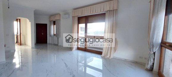 Apartamento T2 em Rome, Italy N.º 194144 6