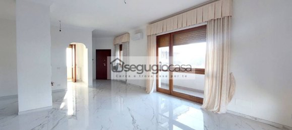 Apartamento T2 em Rome, Italy N.º 194144 28