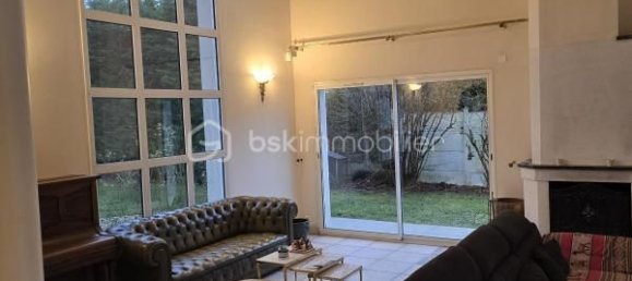 6 غرف نوم فيلا في Estivareilles, France رقم 289253 2