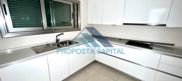 3 bedrooms House in Cascais, Portugal No. 123576 10