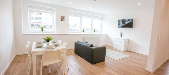 304m² Office in Offenbach, Germany No. 191013 3