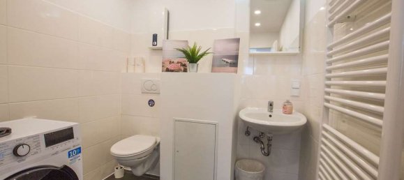 304m² Office in Offenbach, Germany No. 191013 11