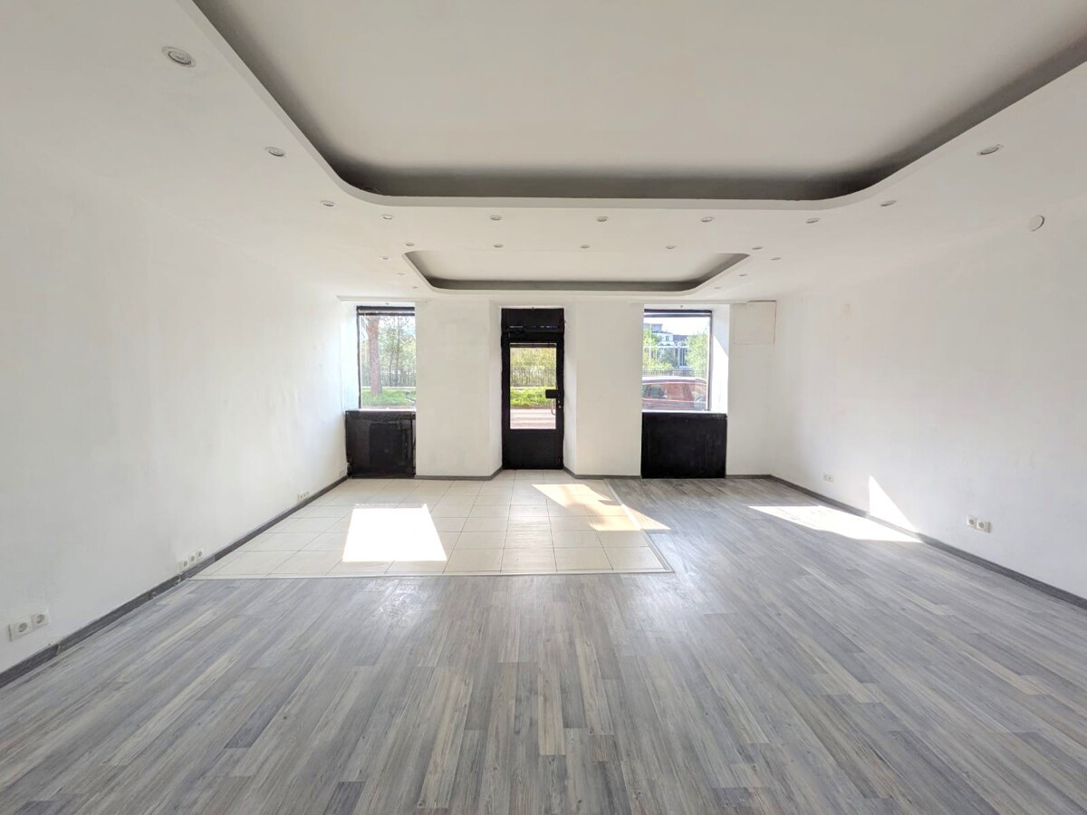 Gewerbliche Immobilie in Innsbruck-Stadt, Austria 50m², Nr. 259402