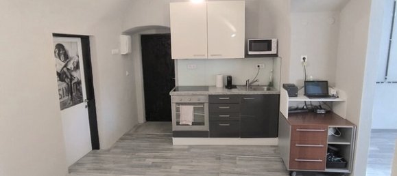 Gewerbliche Immobilie in Innsbruck-Stadt, Austria 50m², Nr. 259402 4