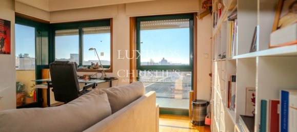 4 bedrooms Apartment in Porto, Portugal No. 118589 8