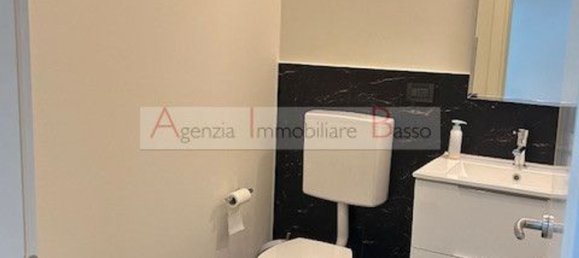 170m² Office in Padua, Italy No. 270683 18