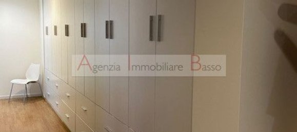 170m² Office in Padua, Italy No. 270683 11