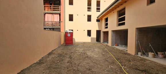 3غرفة شقة في Paladina, Italy رقم 29000 67