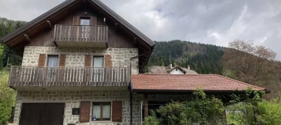 Villa de 6 habitaciónes en Udine, Italy No. 300550 2