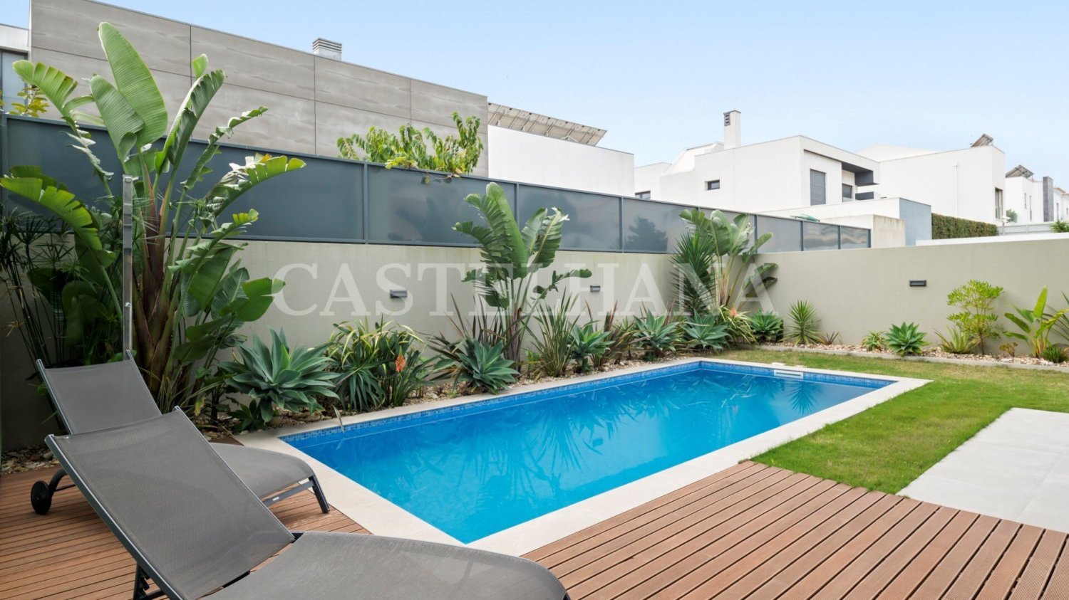 3 bedrooms Villa in Cascais, Portugal No. 109609